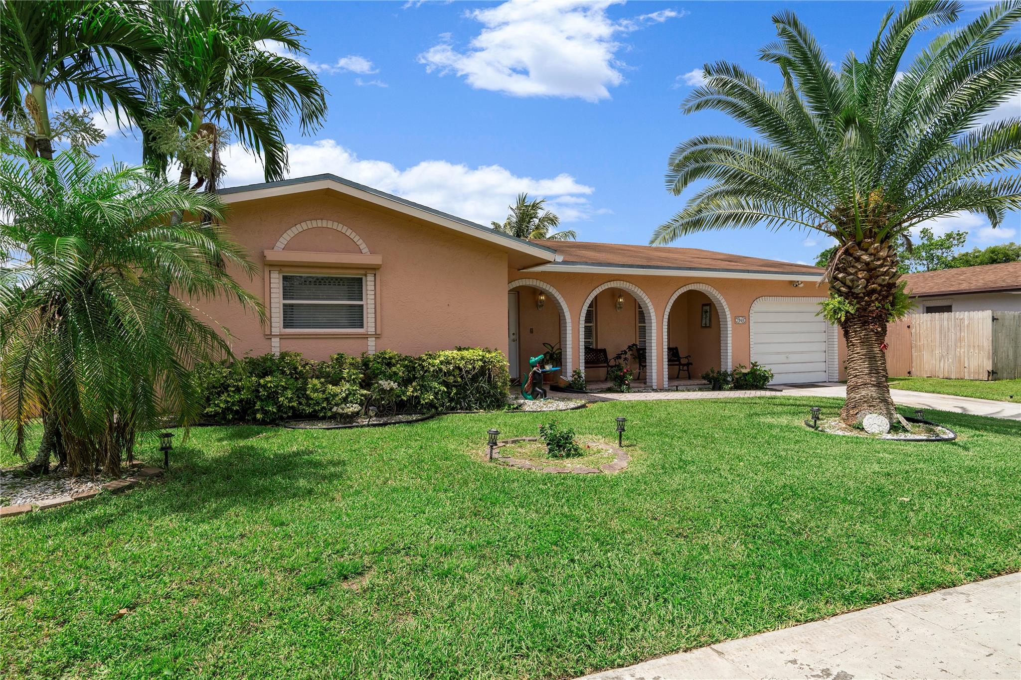 Oriole Margate Sec 6 86-3 - Residential Lease