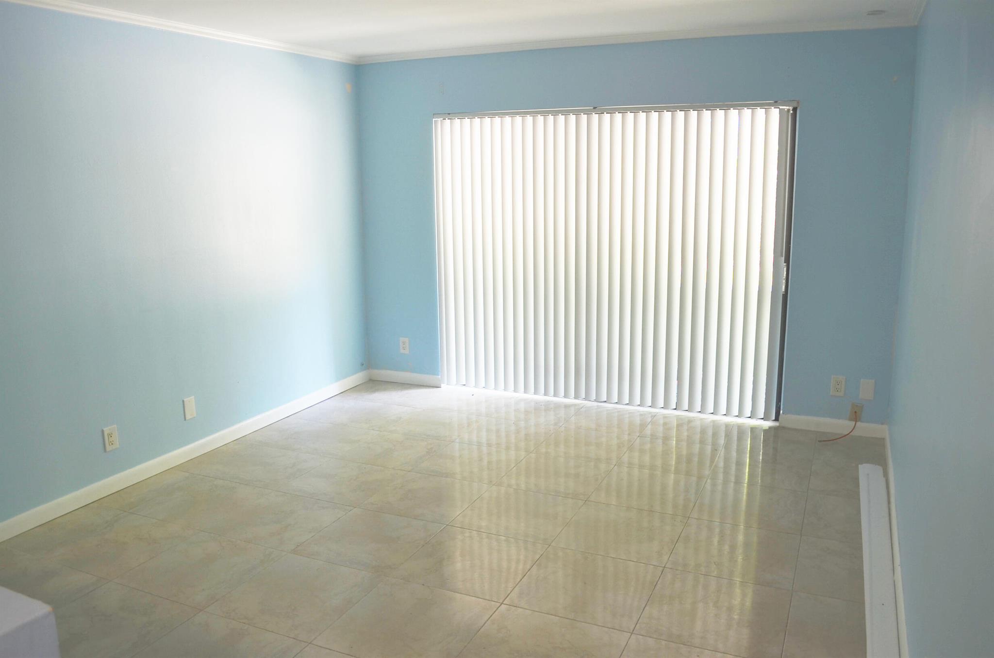 PRESIDENTIAL GOLFVIEW CON - Residential Lease