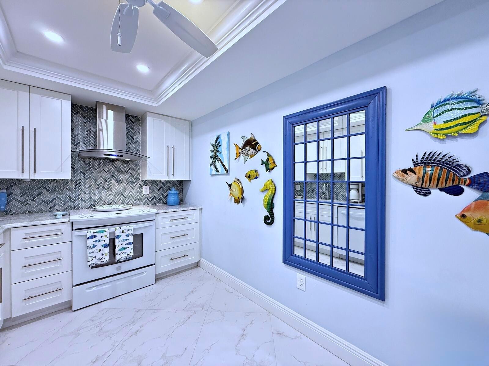 BARCLAY CONDO - Residential Lease