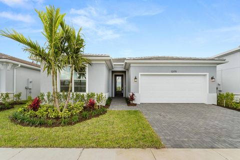 12175 SW Ameresque Way Port St Lucie FL 34987