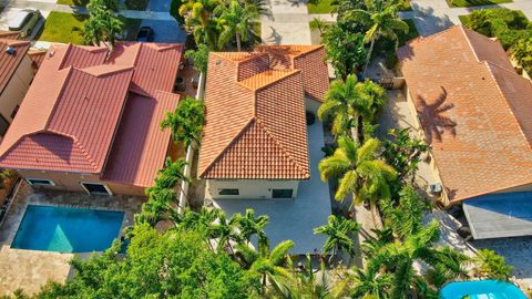 A home in Deerfield Beach