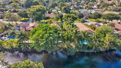 A home in Deerfield Beach