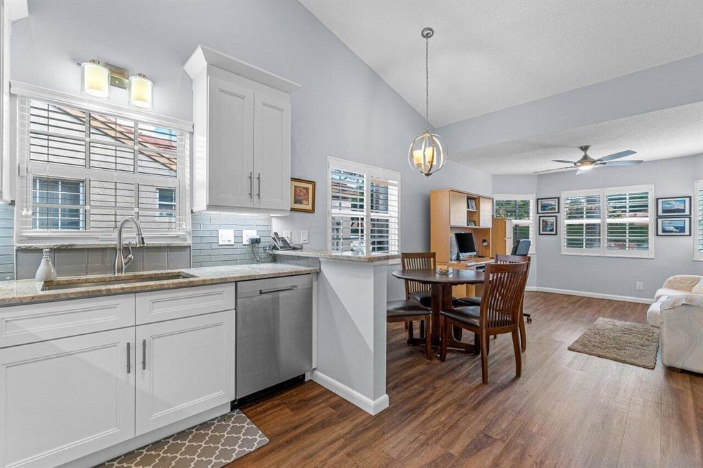 EMERALD POINTE 2 - Residential