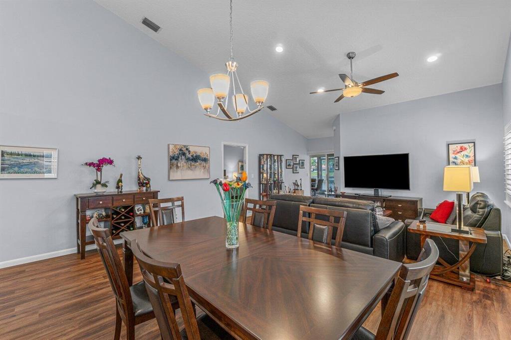 EMERALD POINTE 2 - Residential