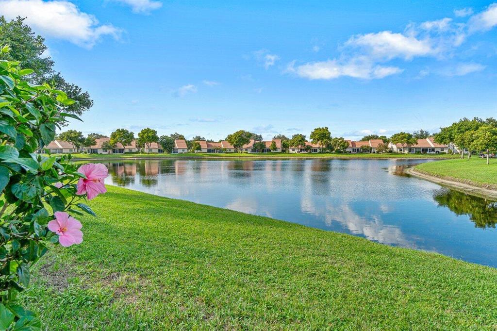 EMERALD POINTE 2 - Residential