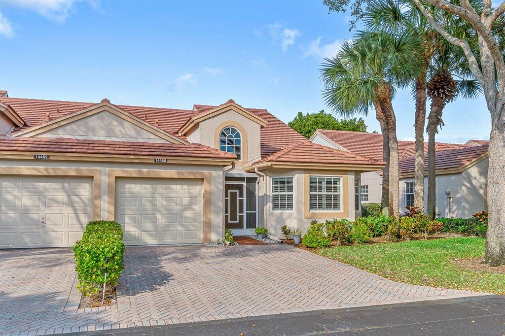 EMERALD POINTE 2 - Residential