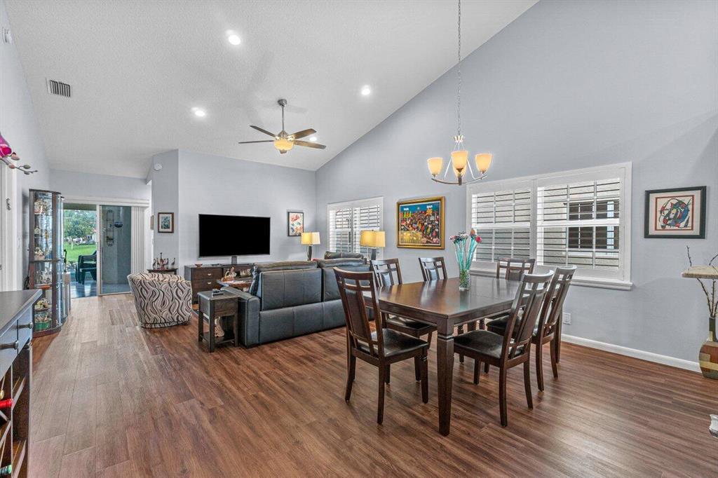 EMERALD POINTE 2 - Residential