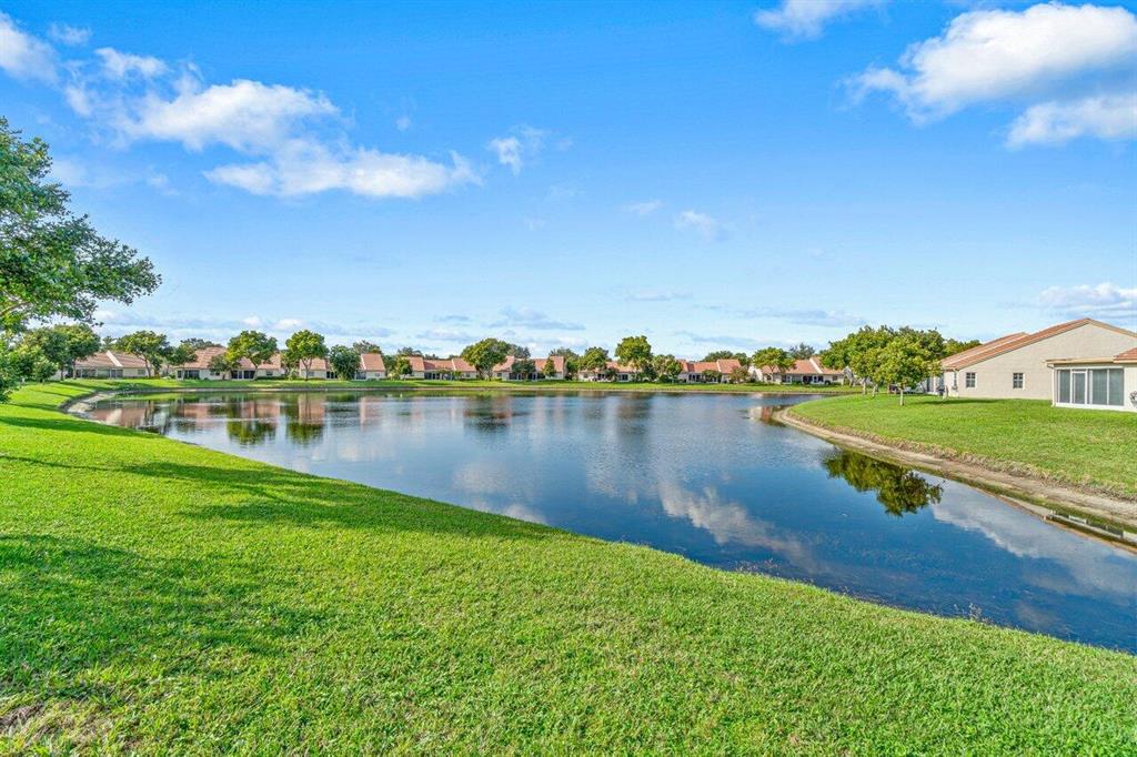 EMERALD POINTE 2 - Residential