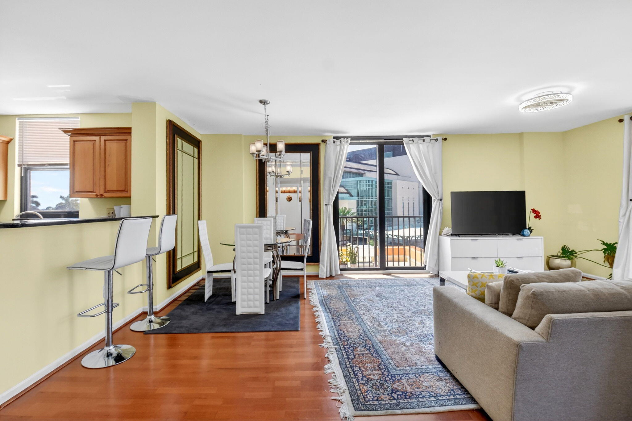 651 Okeechobee Boulevard 402