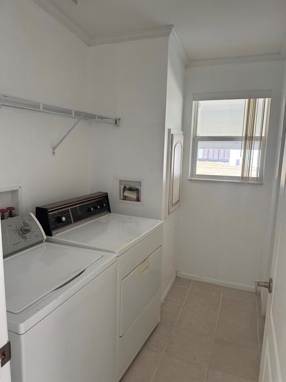 Spanish Lakes Country Clu - Residential