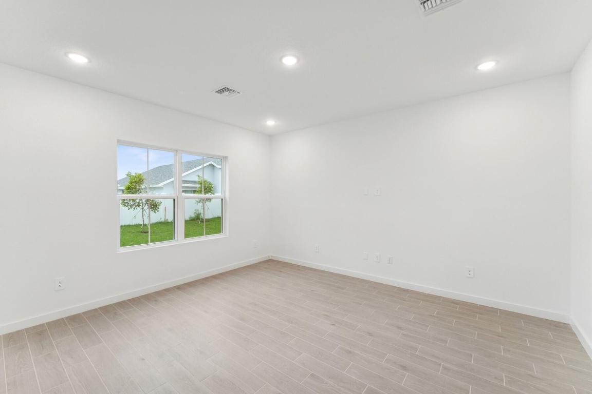 PALM BREEZES PHAE 3A - Residential