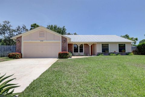 A home in Port Saint Lucie