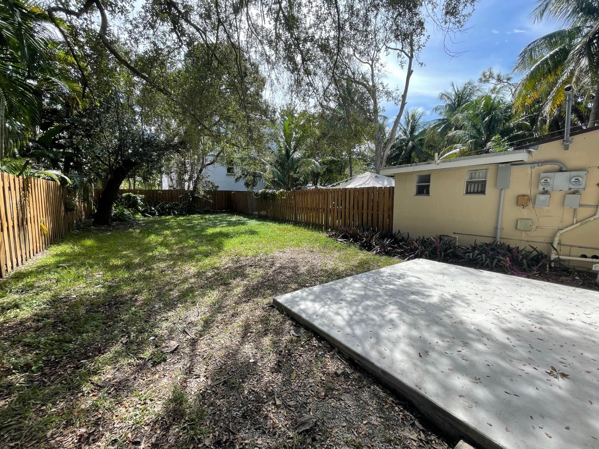 Aldens Sub Lts 1, 2 Blk 6 - Residential Lease