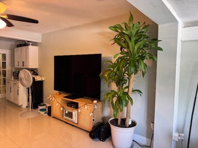 Aldens Sub Lts 1, 2 Blk 6 - Residential Lease