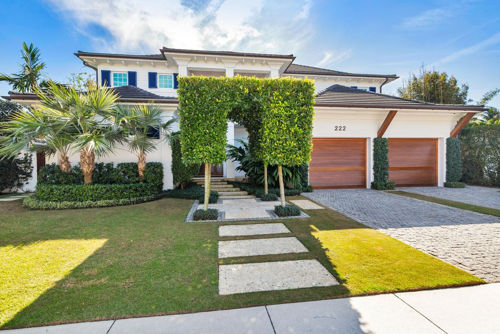 Photo of 222 Arlington Road, West Palm Beach, FL 33405 (MLS # R11157338)