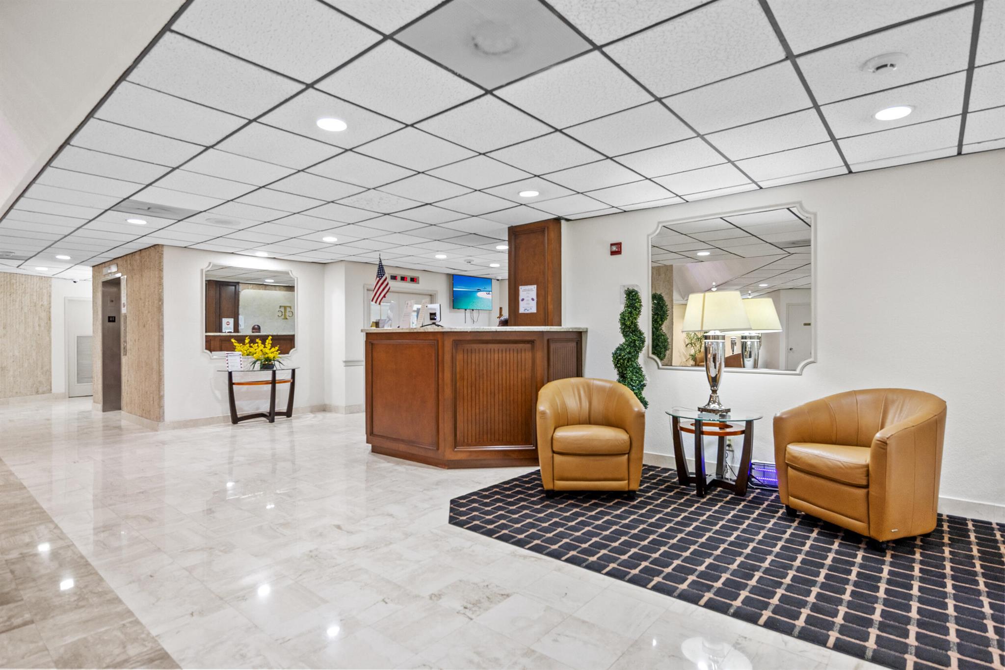 COUNTRY CLUB TOWERS OF CO - Residential