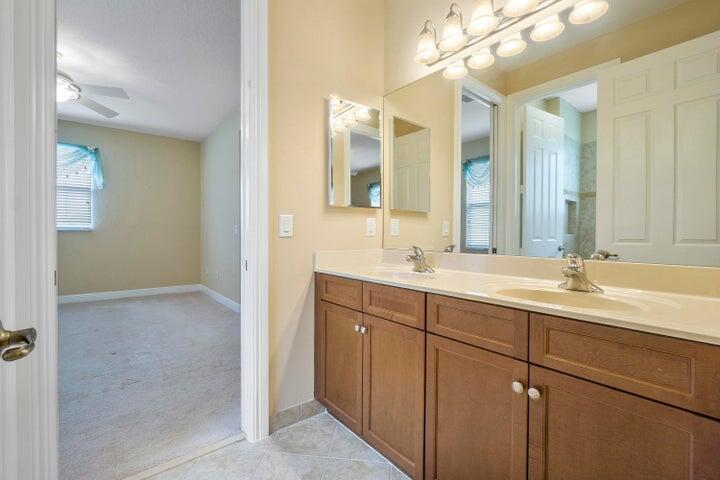 CANYON SPRINGS - Residential Lease