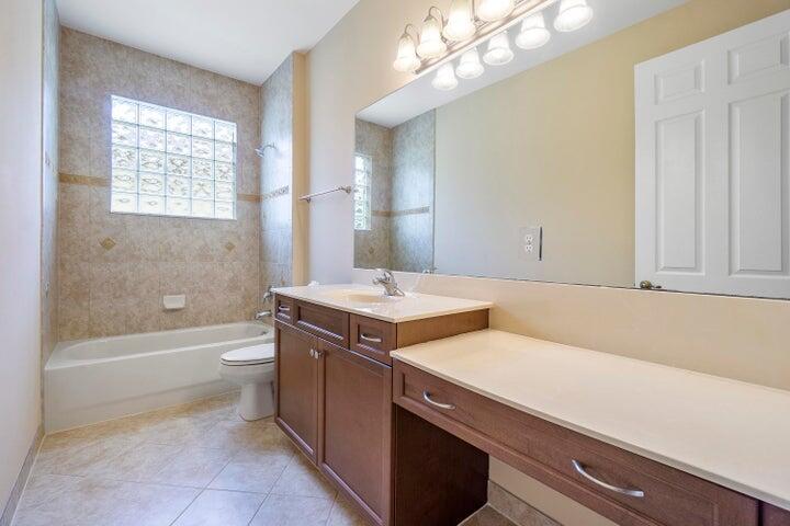 CANYON SPRINGS - Residential Lease