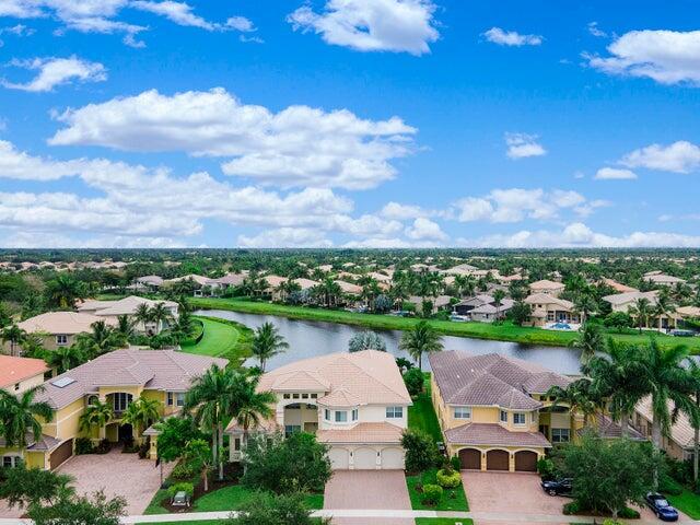 CANYON SPRINGS - Residential Lease