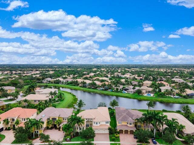 CANYON SPRINGS - Residential Lease