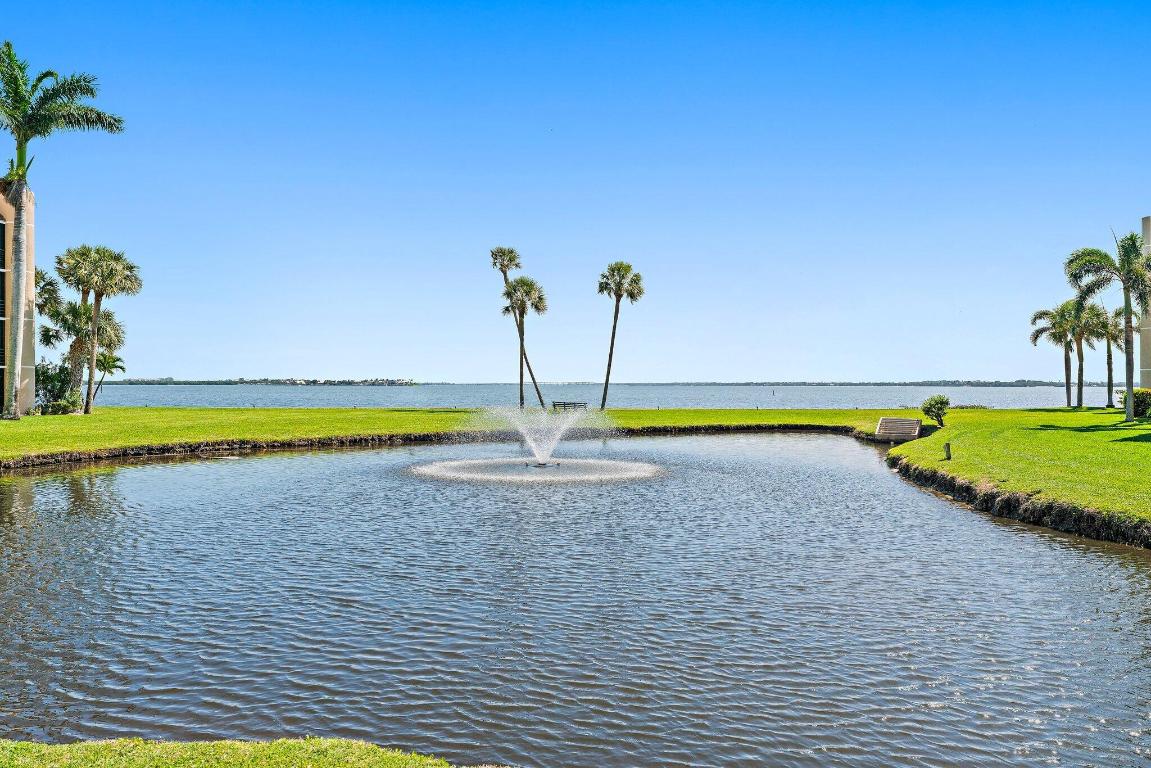 FAIRWINDS COVE CONDO - Residential