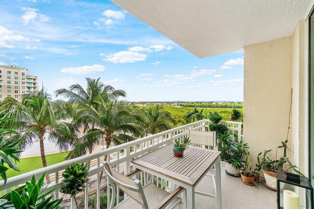 350 N Federal Highway 810