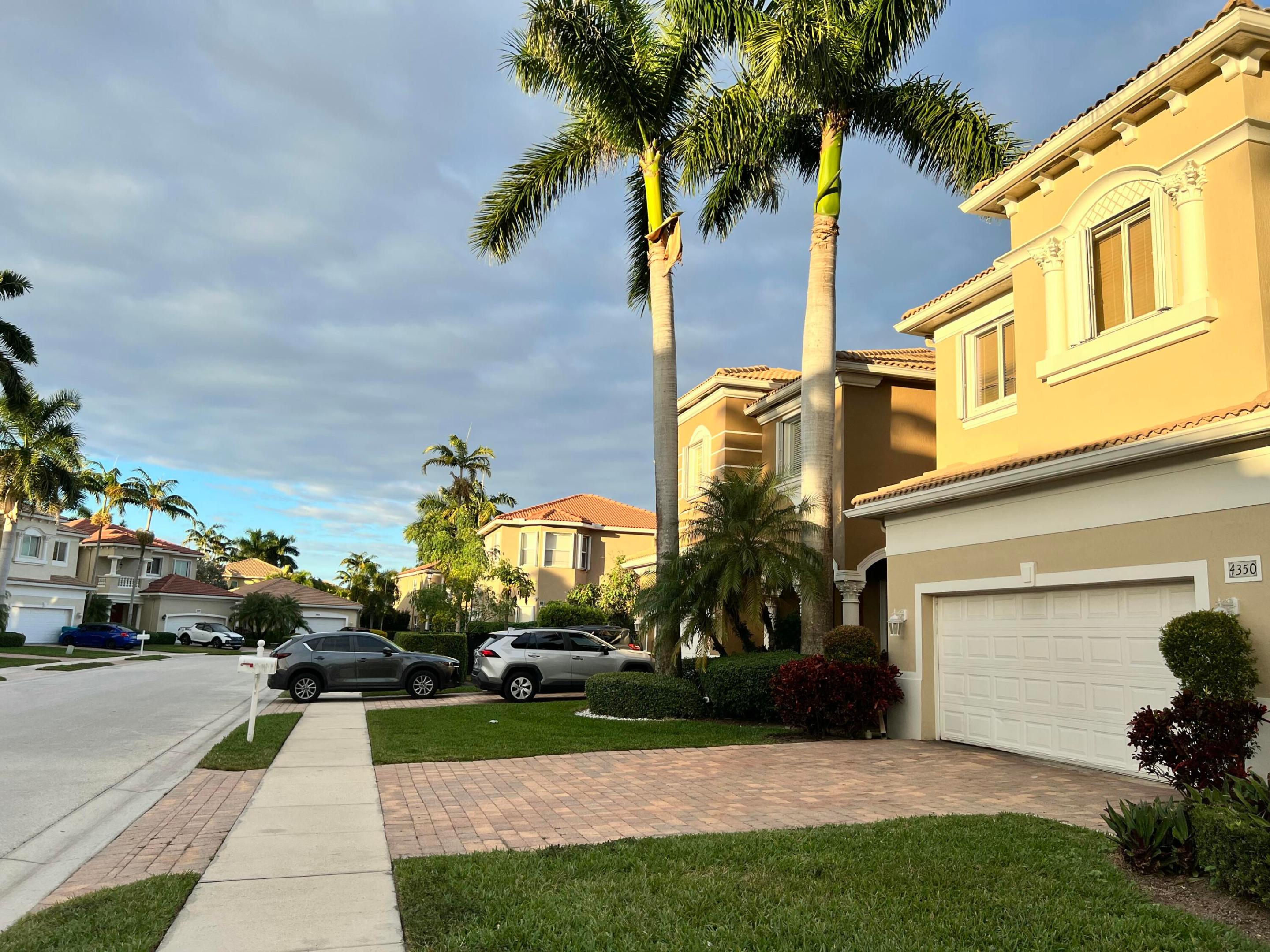 4350 Key Lime Boulevard