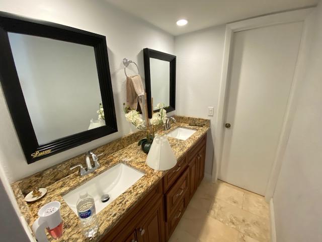 FOREST LAKES - Residential