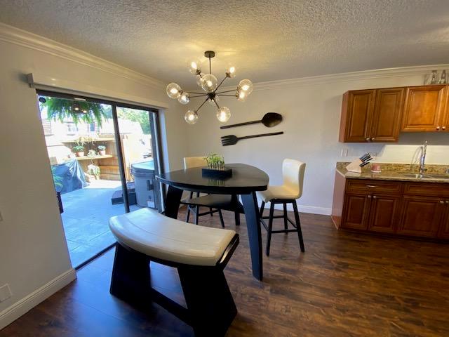 FOREST LAKES - Residential