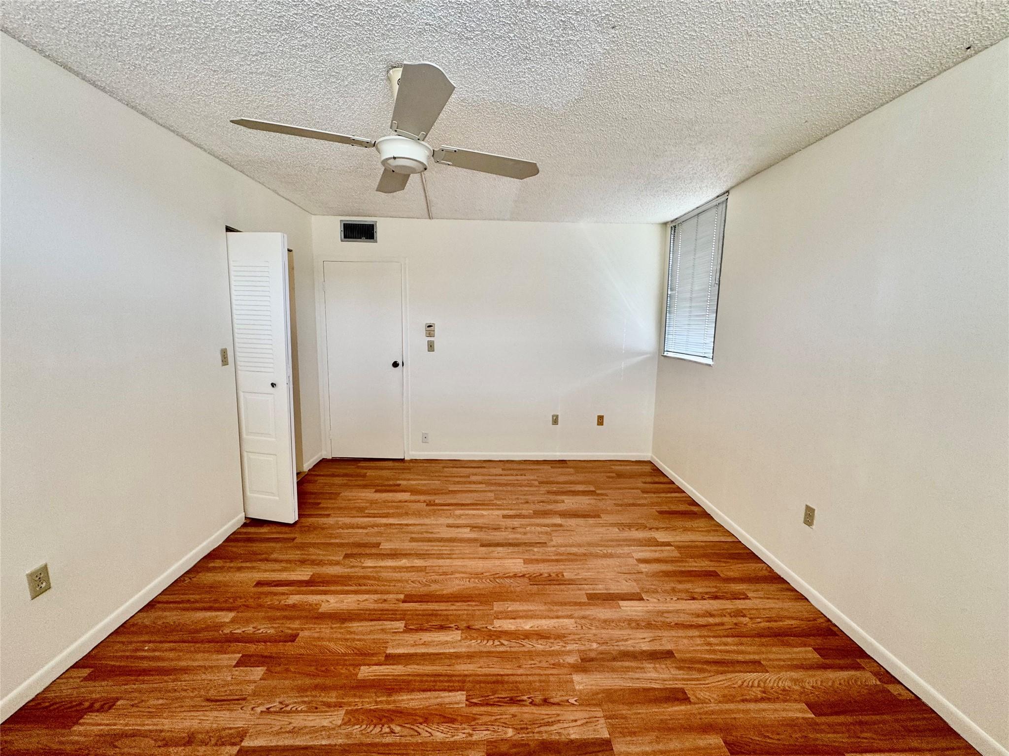 COURTYARDS OF BROWARD - Residential