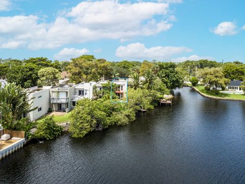 A home in Wilton Manors