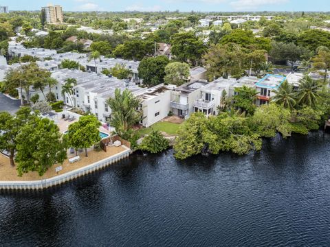 A home in Wilton Manors