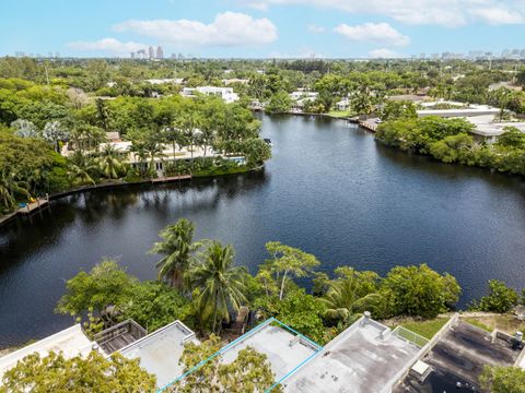 A home in Wilton Manors