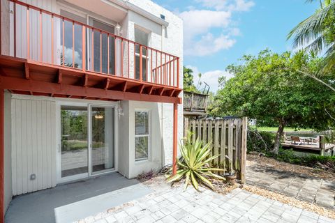 A home in Wilton Manors