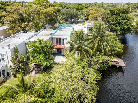 A home in Wilton Manors