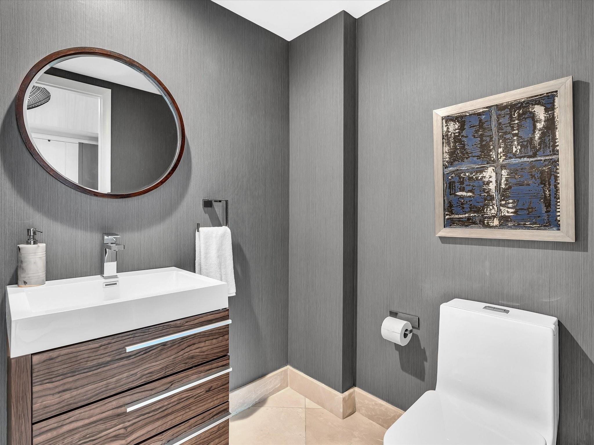 1600 S Ocean Boulevard