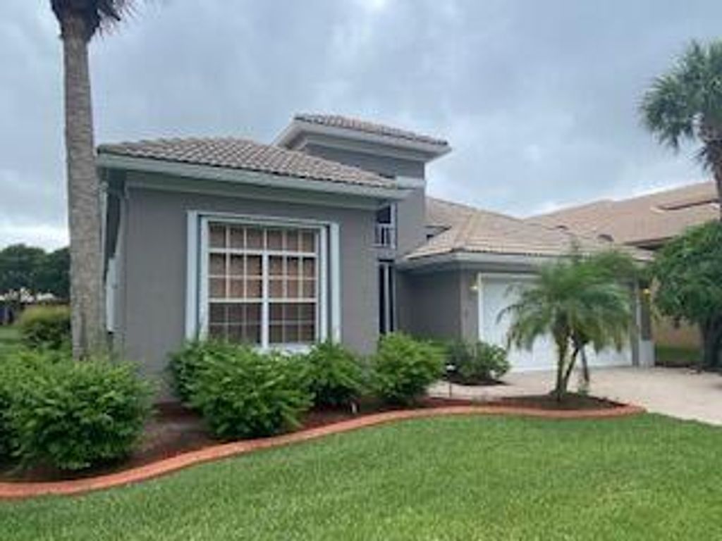 Photo of 324 NW Somerset Circle, Port St Lucie, FL 34983 (MLS # R10908000)