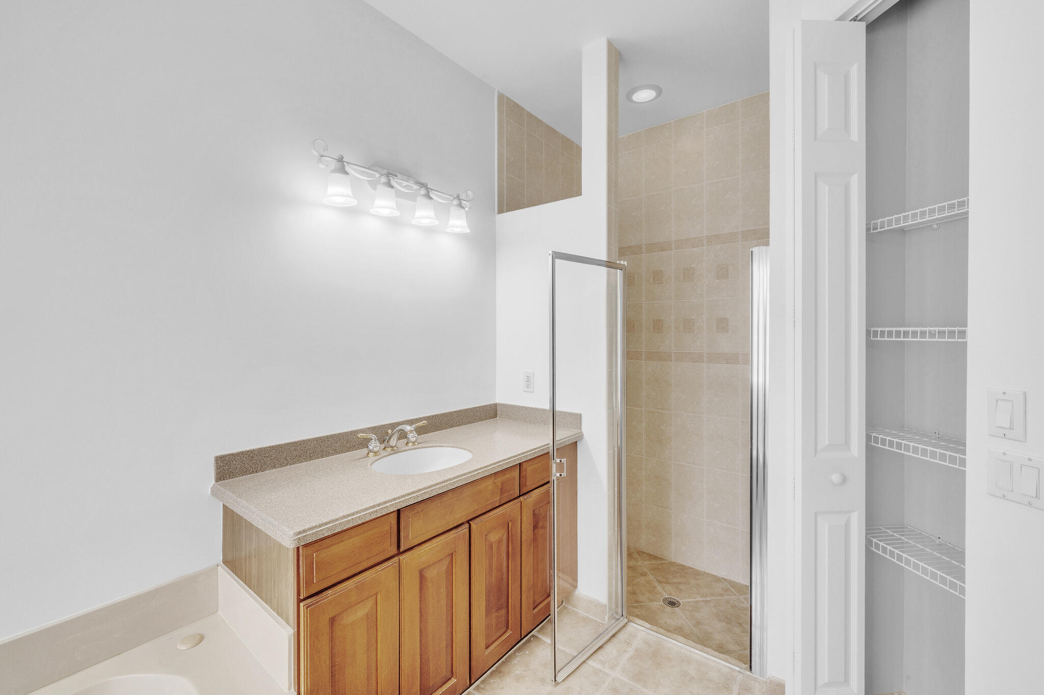 ABERDEEN 26 - Residential
