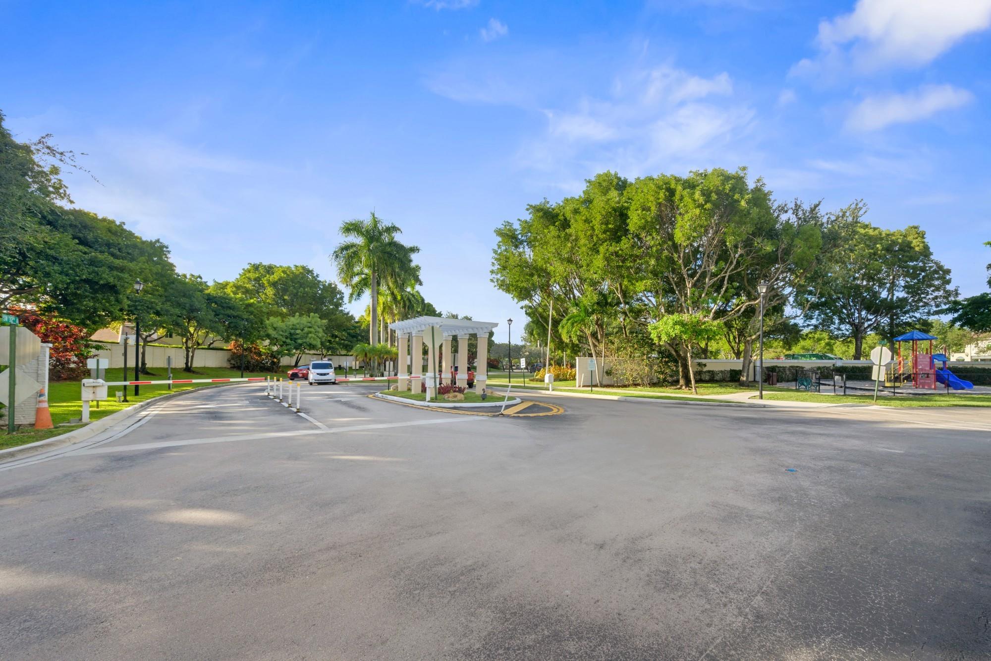 Banyan Oakridge - Residential