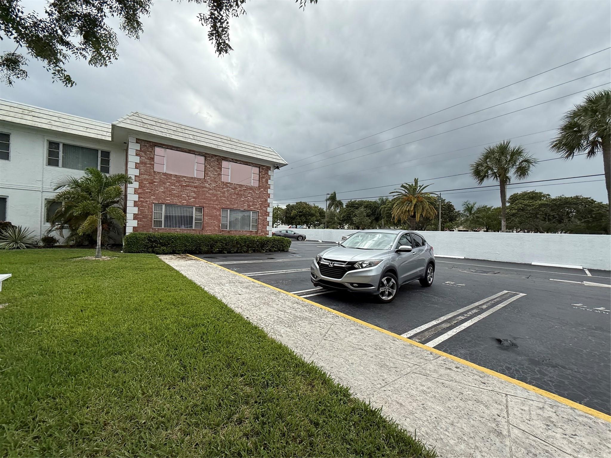 VIRGINIAN APARTMENTS - Residential Lease