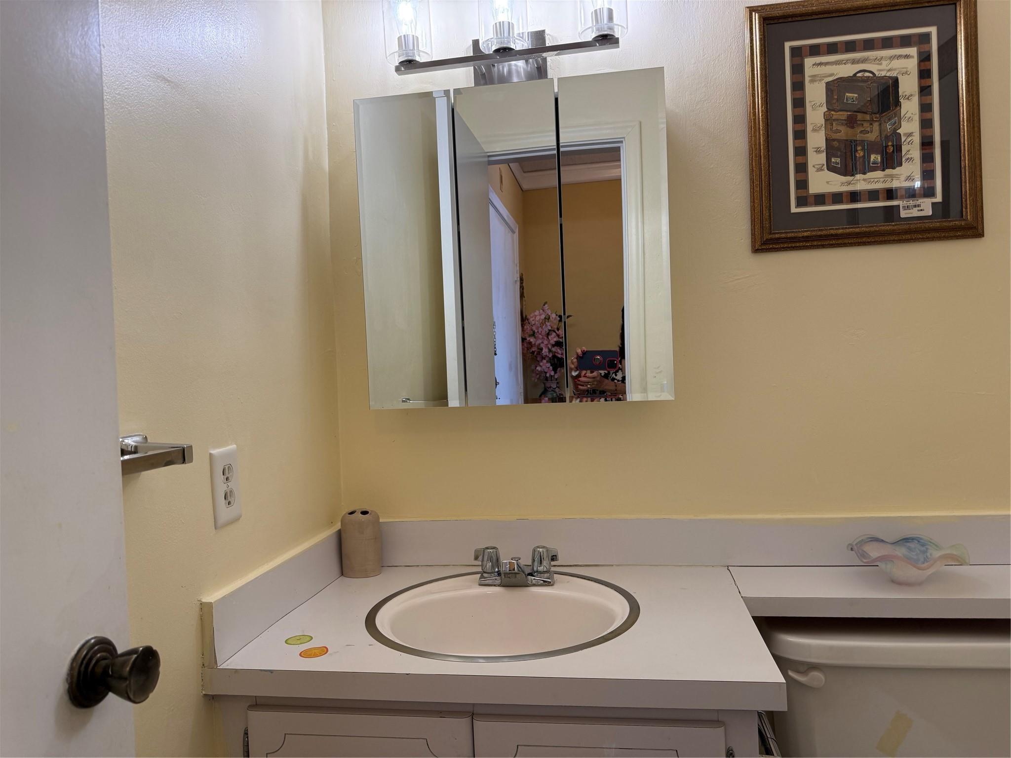 VIRGINIAN APARTMENTS - Residential Lease