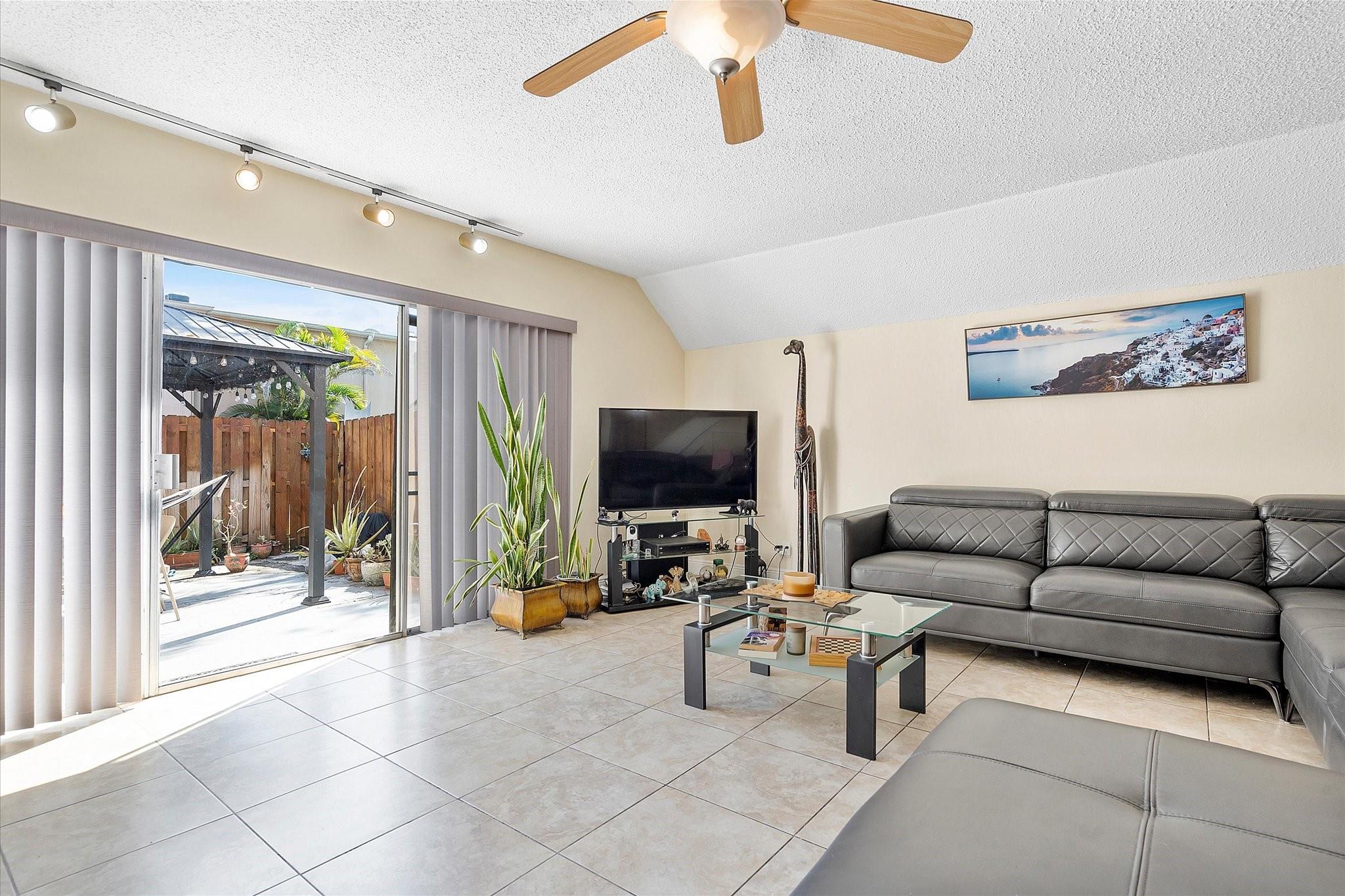 7326 SW 25th Ct 16