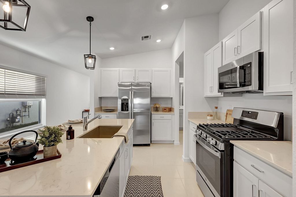 Photo of 6421 NW Leafmore Lane, Port Saint Lucie, FL 34987 (MLS # R10942730)