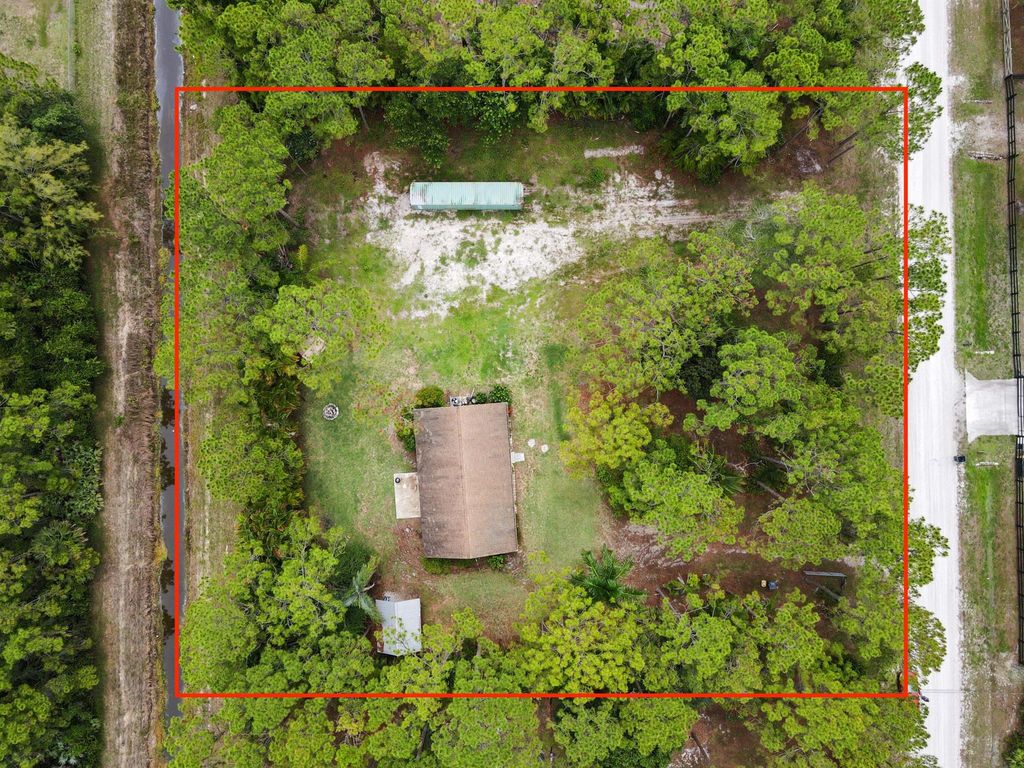 Photo of 17183 76th Street N, Loxahatchee, FL 33470 (MLS # R11097045)