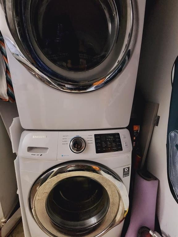 lakes of Jacaranda - Residential Lease