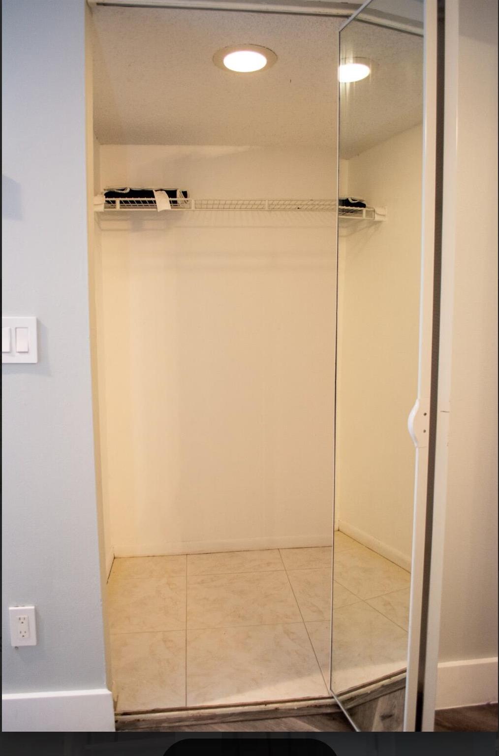 PARC COURT CONDO - Residential Lease