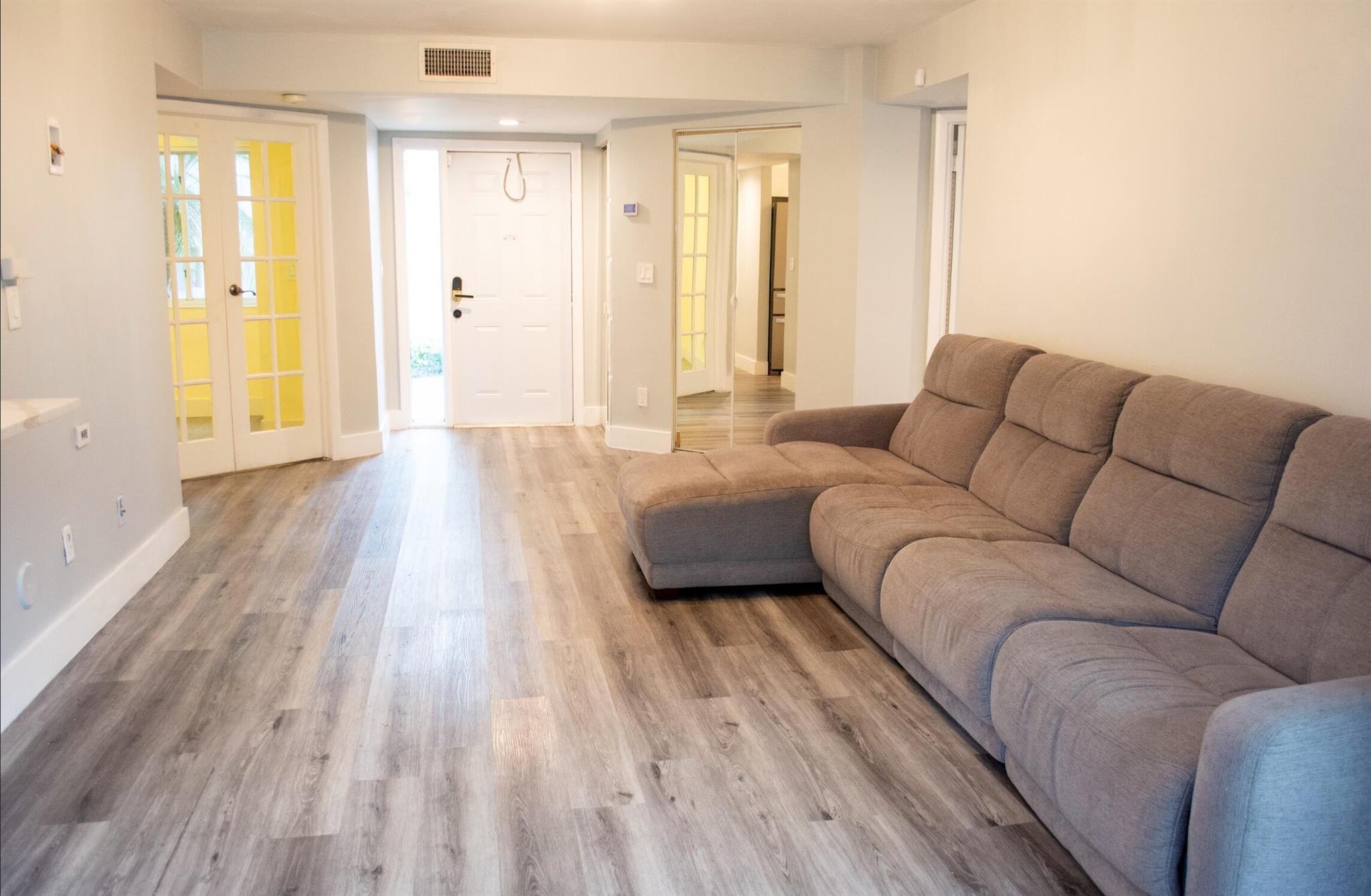 PARC COURT CONDO - Residential Lease