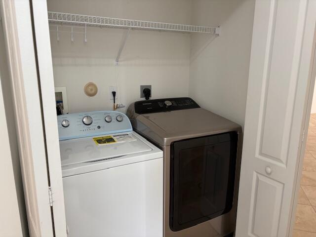 LAKEFOREST - Residential Lease