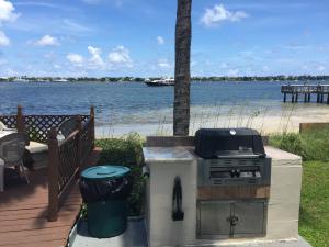 Palm Beach House - Residential Lease