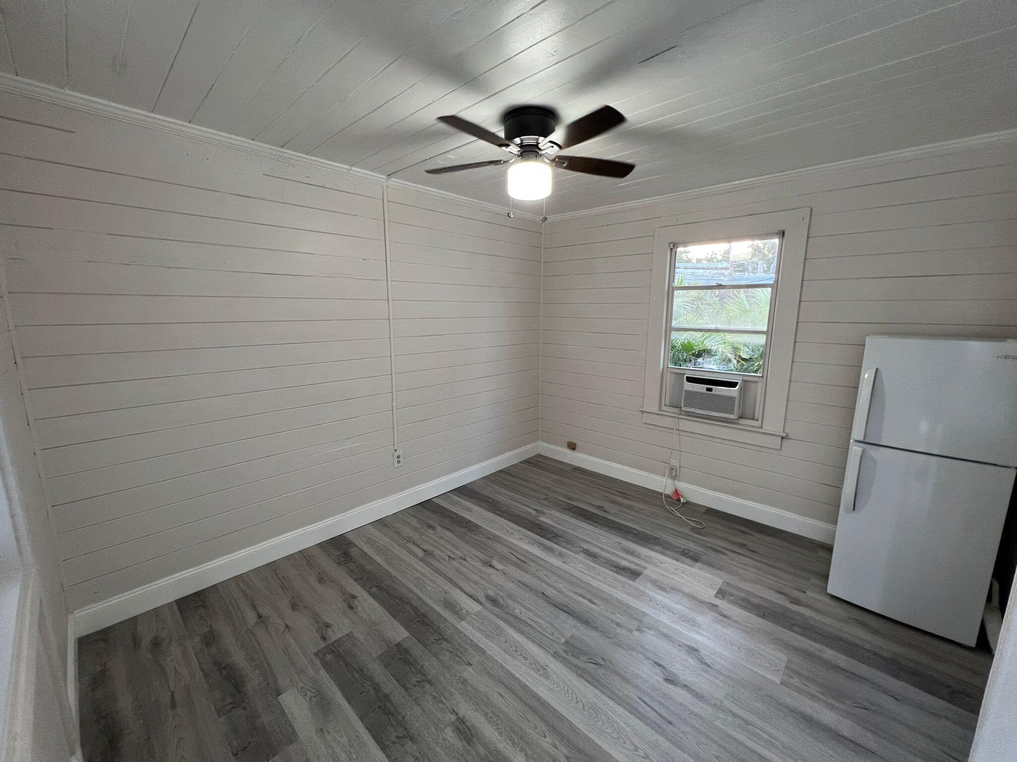MEADOW PARK - Residential Lease